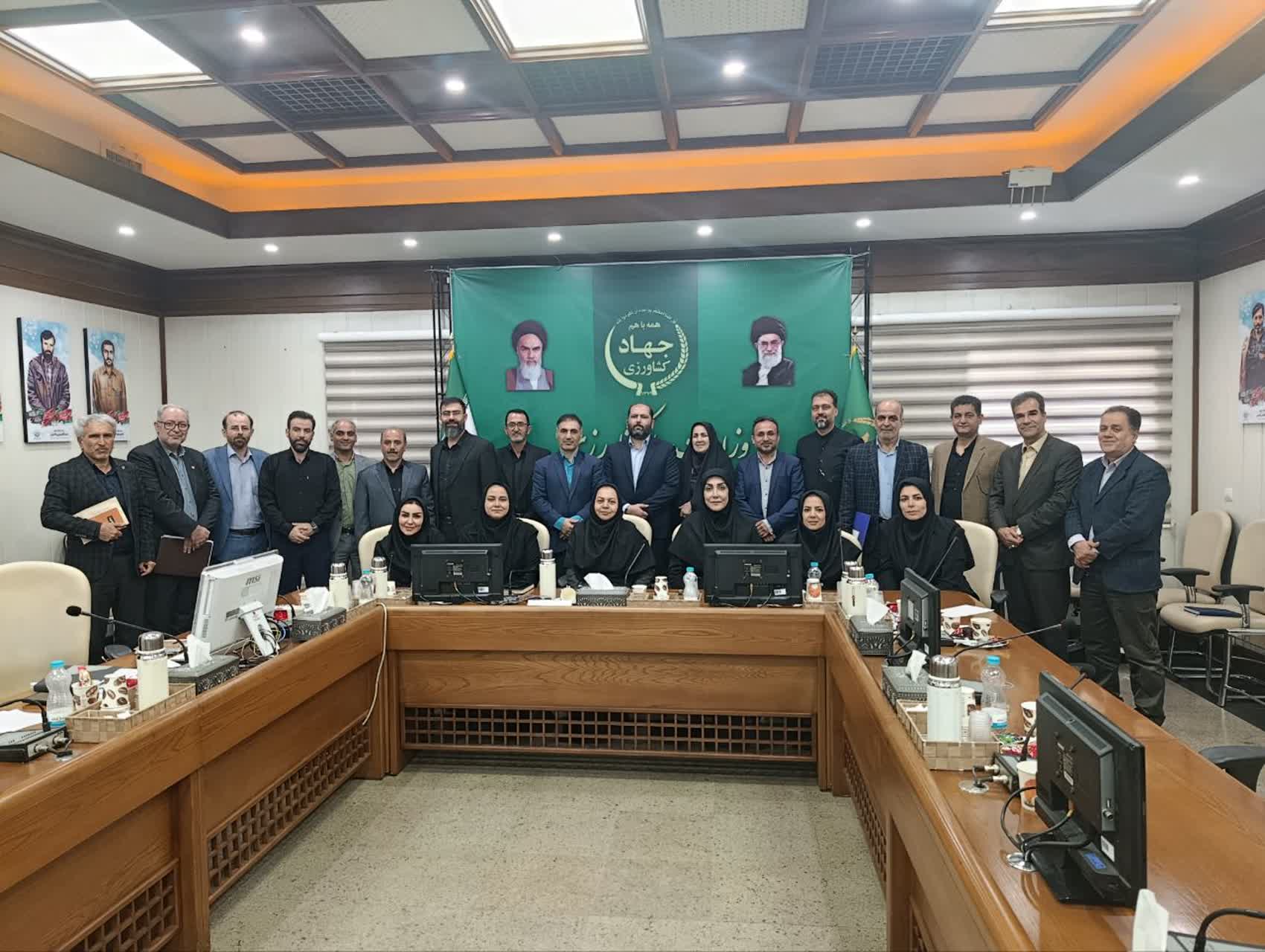 برگزاری جلسه وبیناری حوزه امور اداری با محوریت بررسی آخرین اقدامات و سیاست‌های منابع انسانی