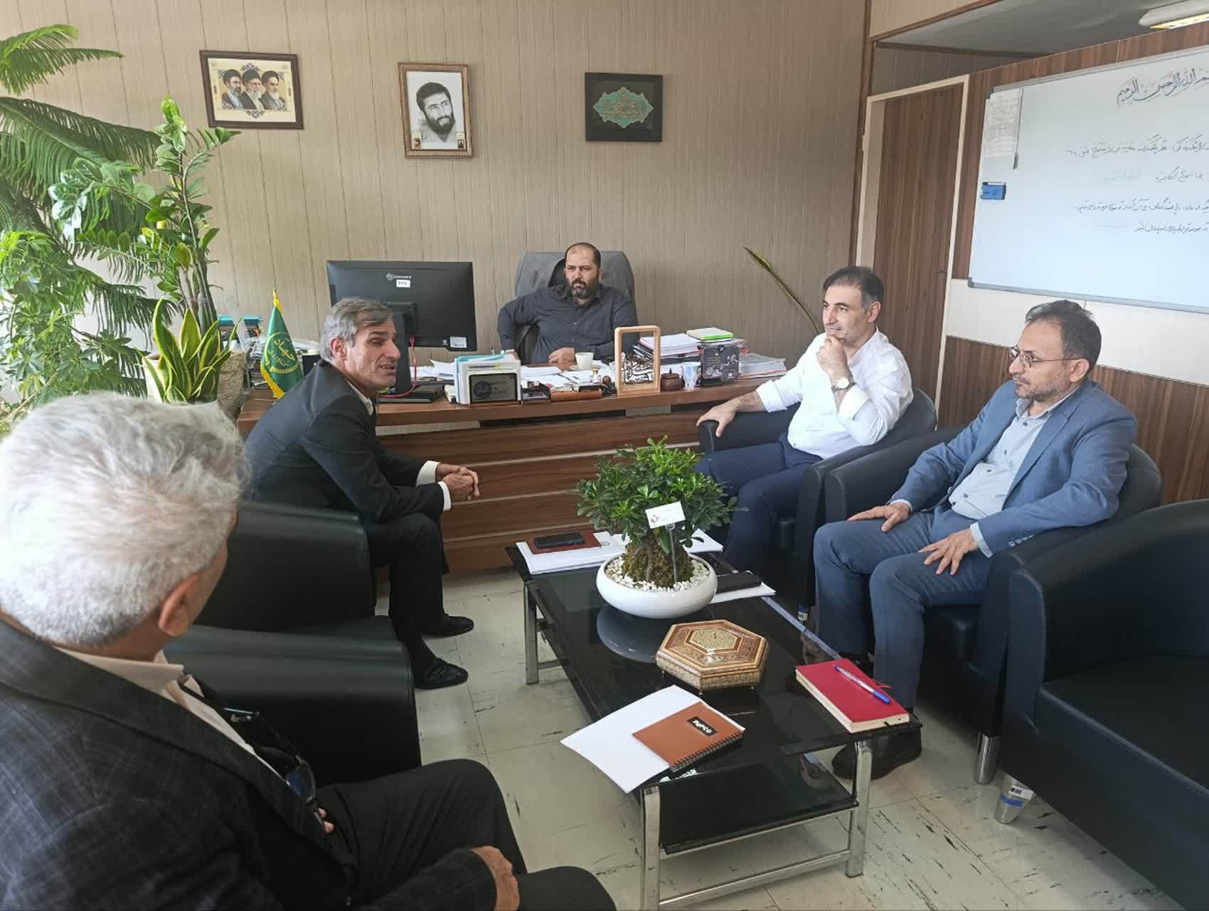 بررسی مسائل اداری و نیروی انسانی شرکت خدمات حمایتی کشاورزی در اداره کل امور اداری