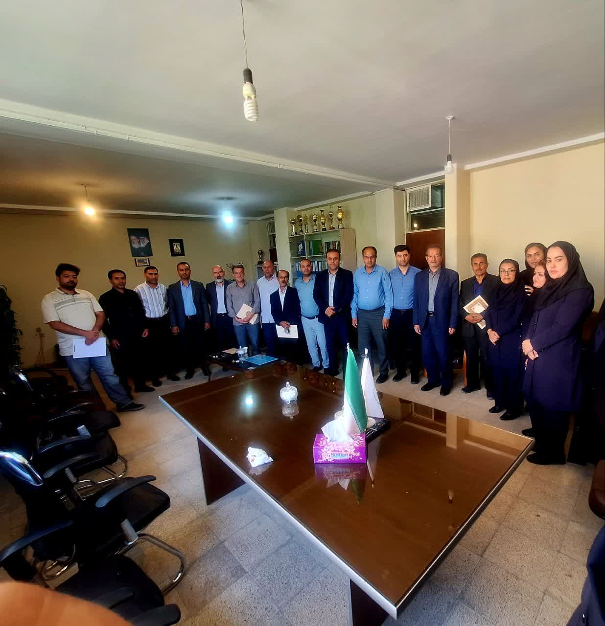 آیین تجلیل از همکاران بازنشسته مدیریت امور اداری، رفاه و پشتیبانی سازمان برگزار گردید.